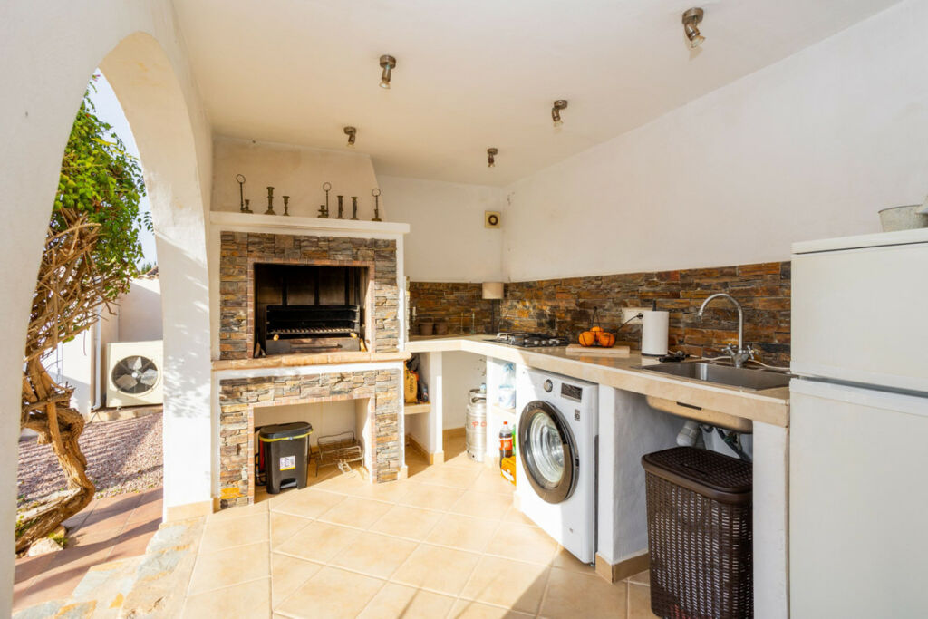 Detached Villa Torrevieja Alicante - image 48