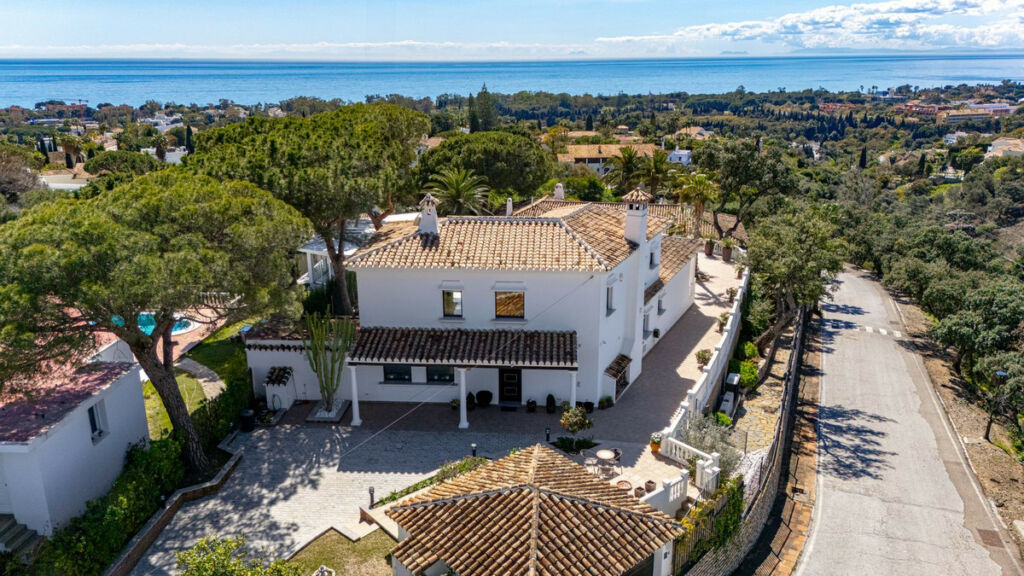 Detached Villa Elviria Málaga - image 50