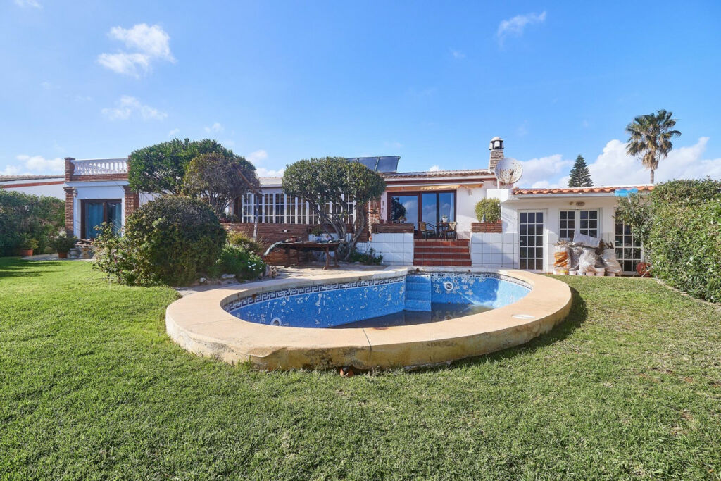 Detached Villa Mijas Málaga - image 48