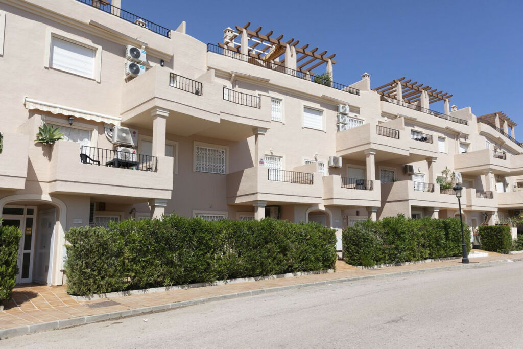 Penthouse Manilva Málaga - image 49