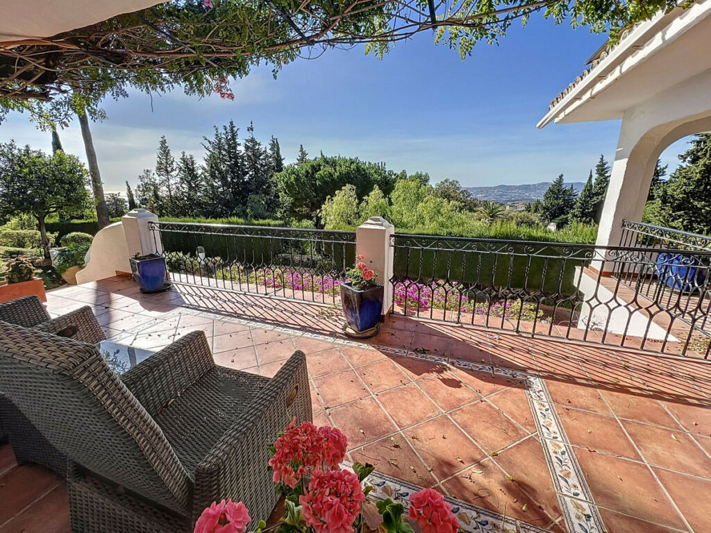 Detached Villa Mijas Málaga - image 49