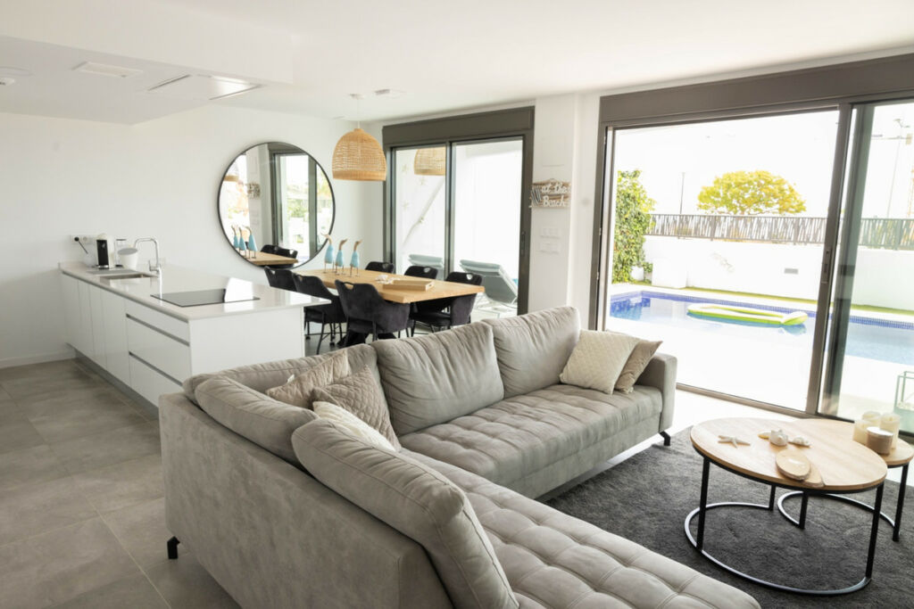 Detached Villa Finestrat Alicante - image 5