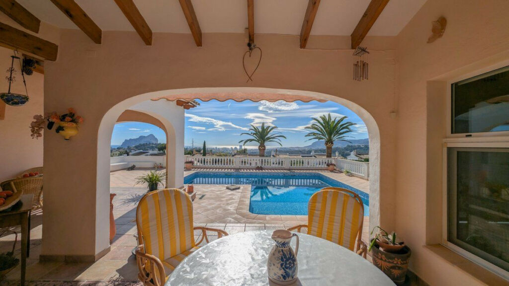 Detached Villa Calpe Alicante - image 4