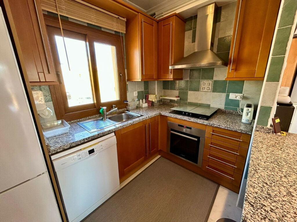 Top Floor Apartment Algorfa Alicante - image 5
