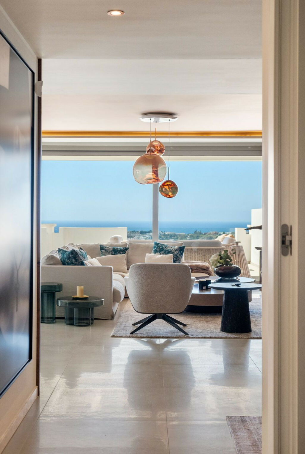 Penthouse Nueva Andalucía Málaga - image 5