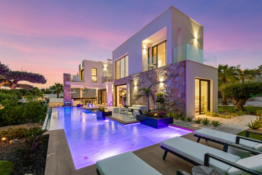 Detached Villa Las Colinas Golf Alicante - image 5