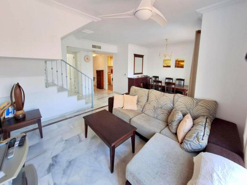 Penthouse Duplex Casares Málaga - image 5