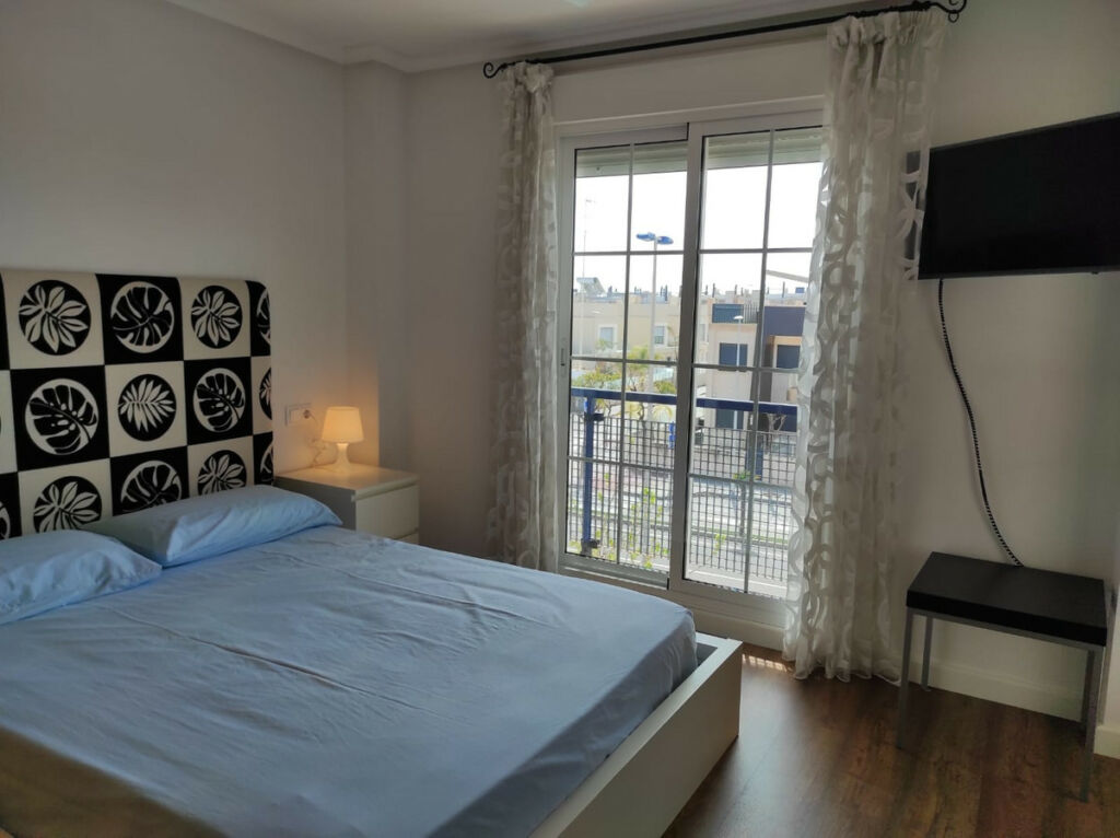 Ground Floor Apartment Mil Palmeras Alicante - image 8