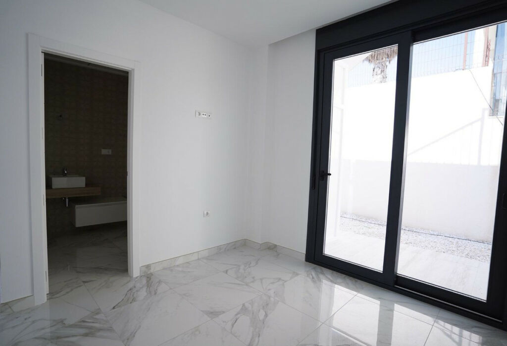 Bungalow Polop Alicante - image 5