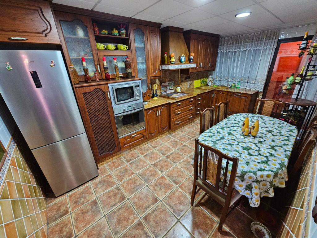 Detached Villa Daya Nueva Alicante - image 5