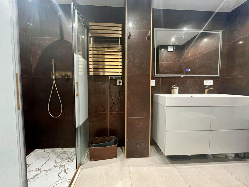 Middle Floor Apartment Torrevieja Alicante - image 5