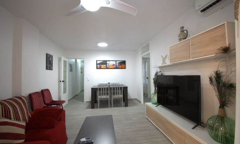 Middle Floor Apartment Torrevieja Alicante - image 5