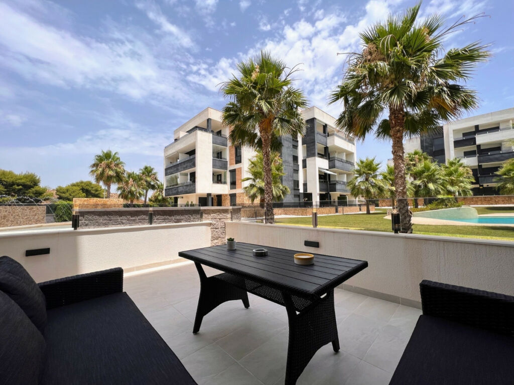 Ground Floor Apartment Los Altos Alicante - image 4