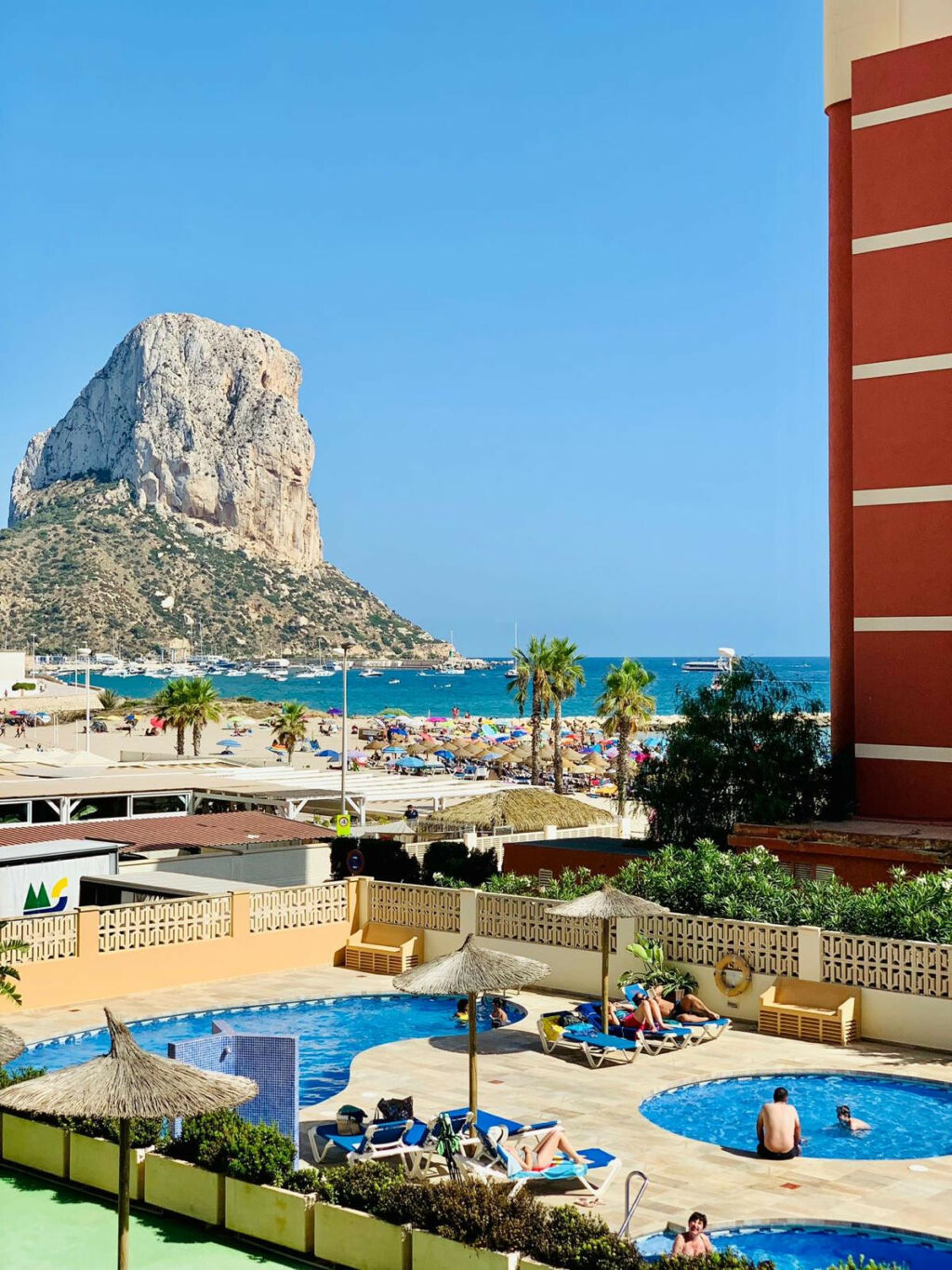 Middle Floor Apartment Calpe Alicante - image 5