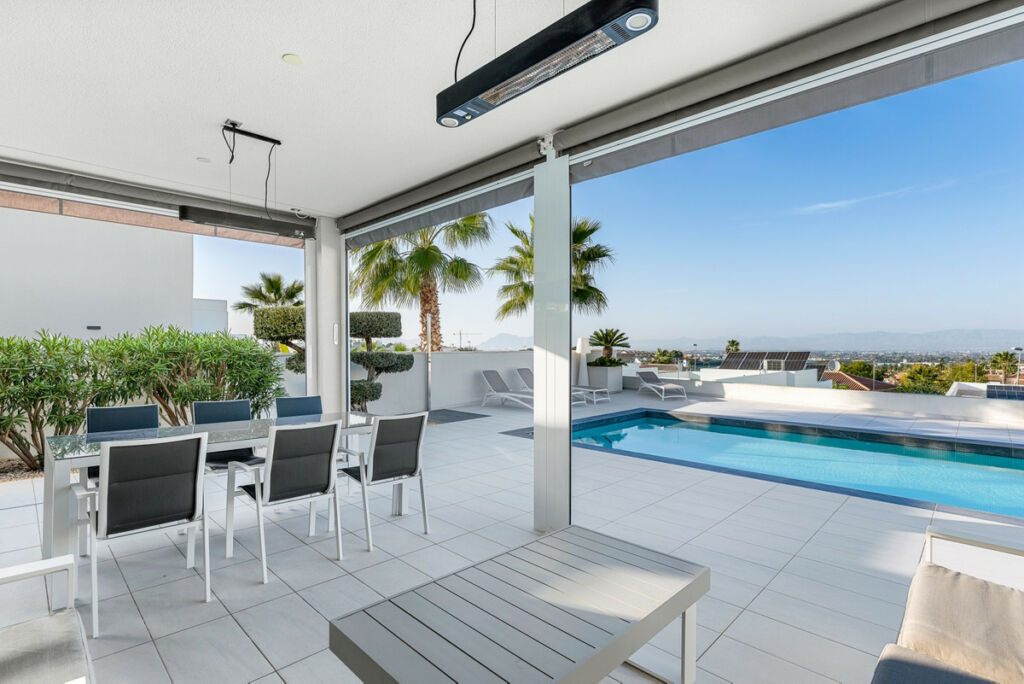 Detached Villa Benijofar Alicante - image 5