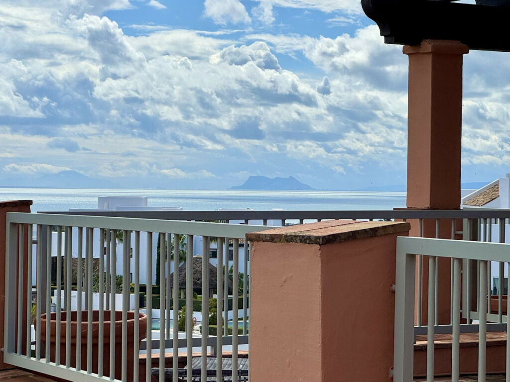 Penthouse Los Flamingos Málaga - image 6