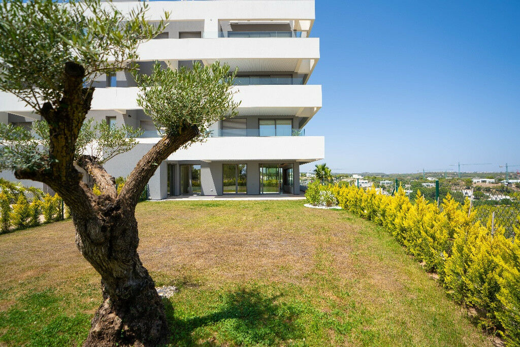 Middle Floor Apartment Las Colinas Golf Alicante - image 5