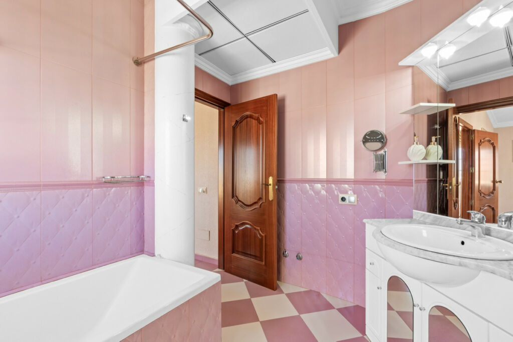 Detached Villa Playa Flamenca Alicante - image 50