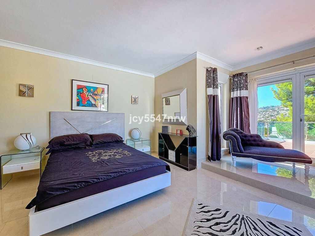 Detached Villa Moraira Alicante - image 50