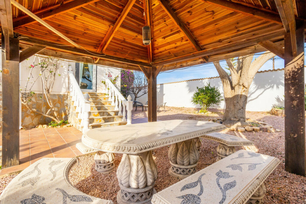 Detached Villa Torrevieja Alicante - image 50