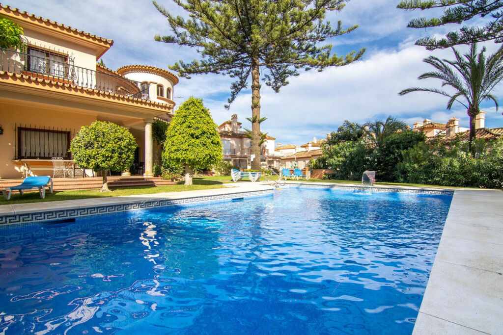 Townhouse Estepona Málaga - image 56