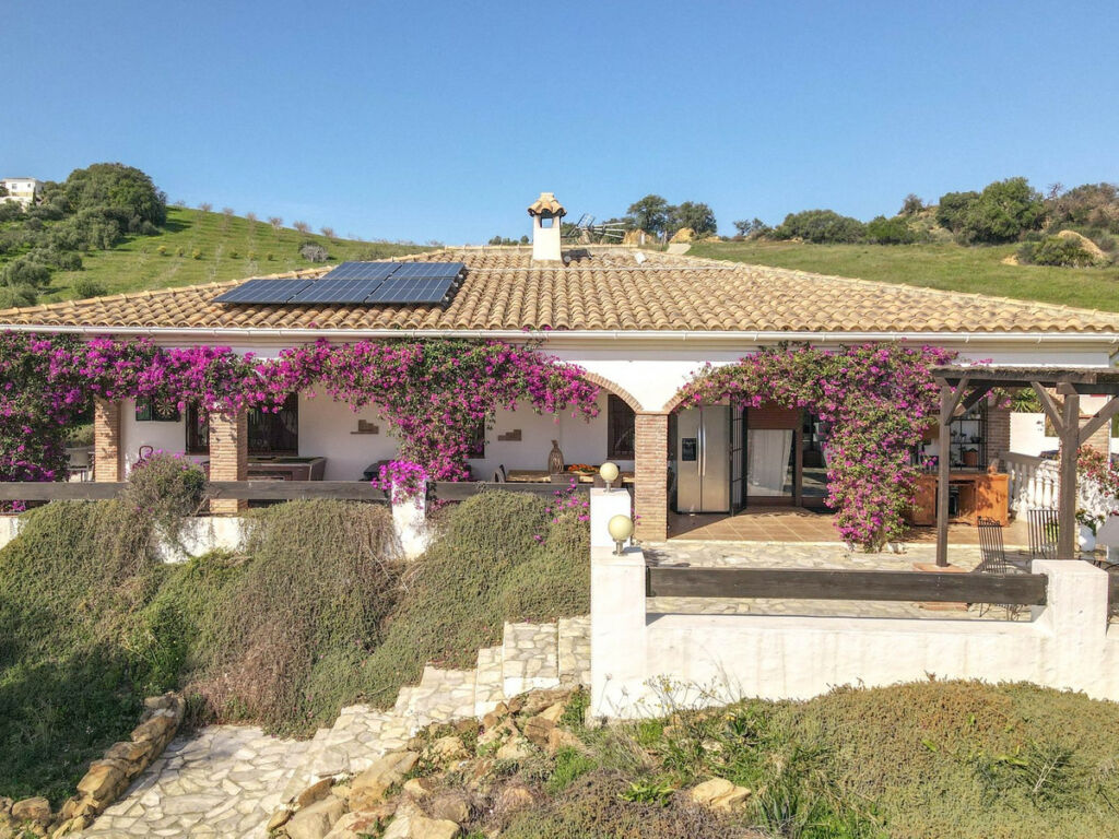 Detached Villa Alozaina Málaga - image 57