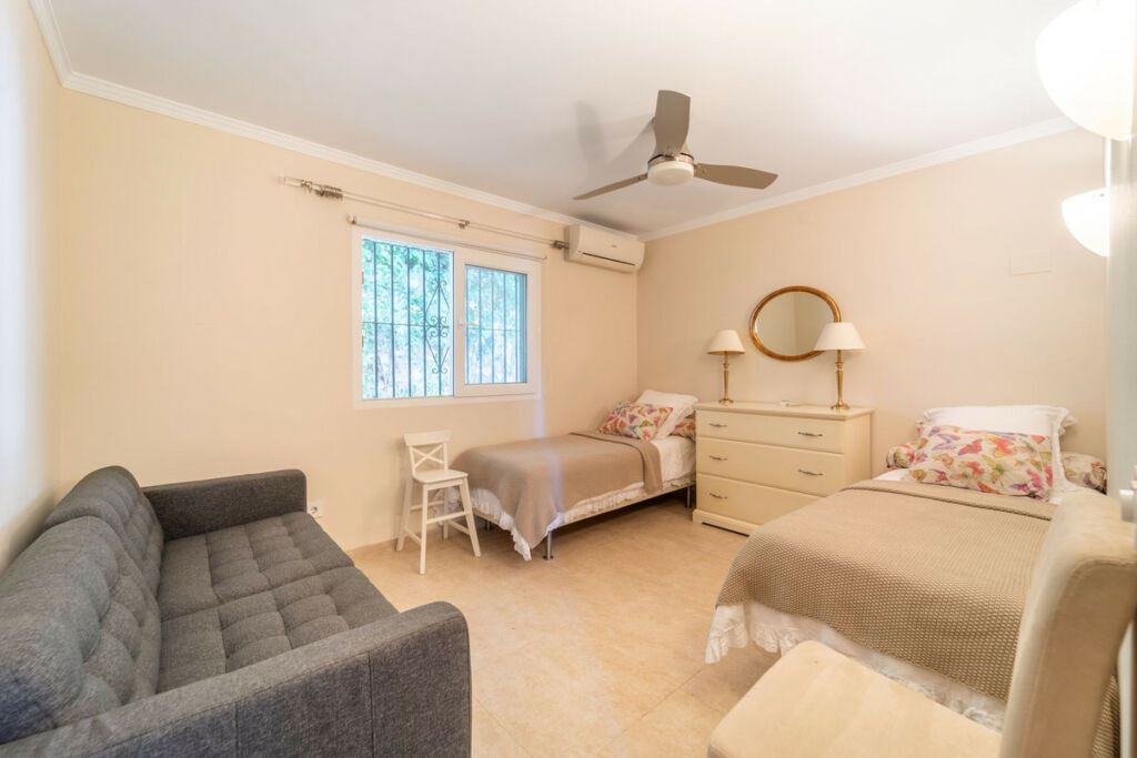 Detached Villa Benalmadena Málaga - image 58