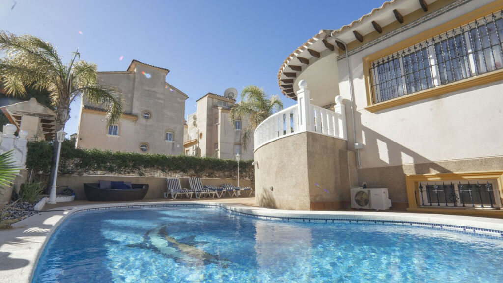 Detached Villa Villamartin Alicante - image 59