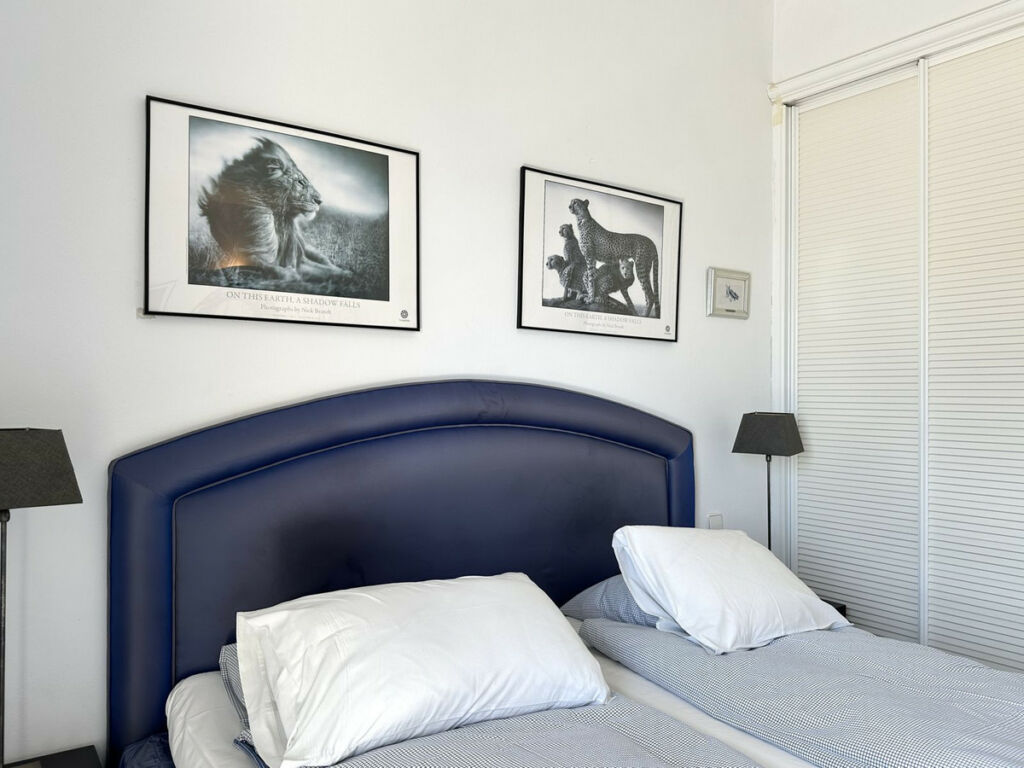 Middle Floor Apartment Marbella Málaga - image 6