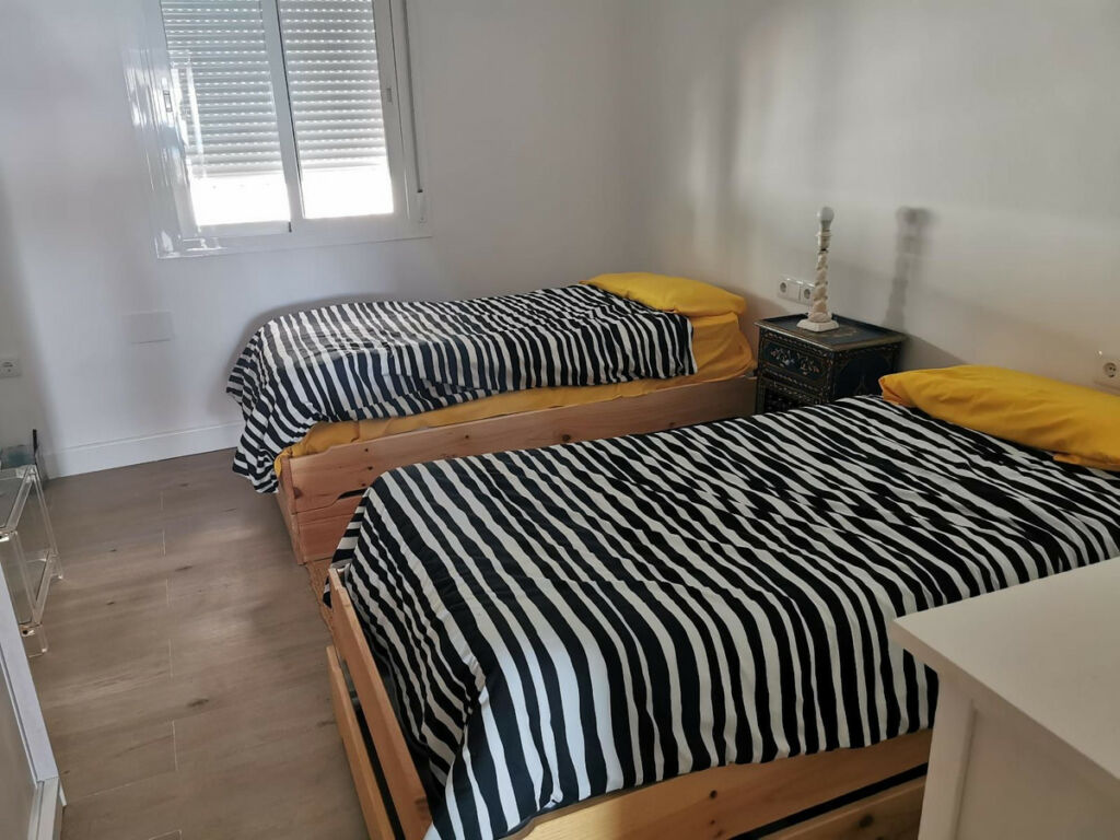 Townhouse Calahonda Málaga - image 6