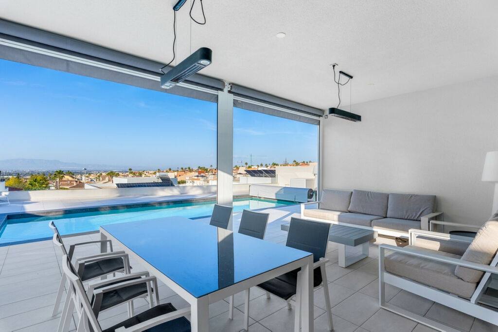 Detached Villa Benijofar Alicante - image 6