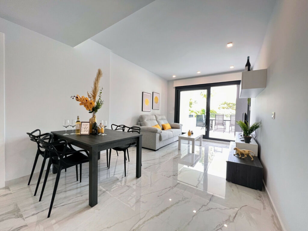 Ground Floor Apartment Los Altos Alicante - image 5