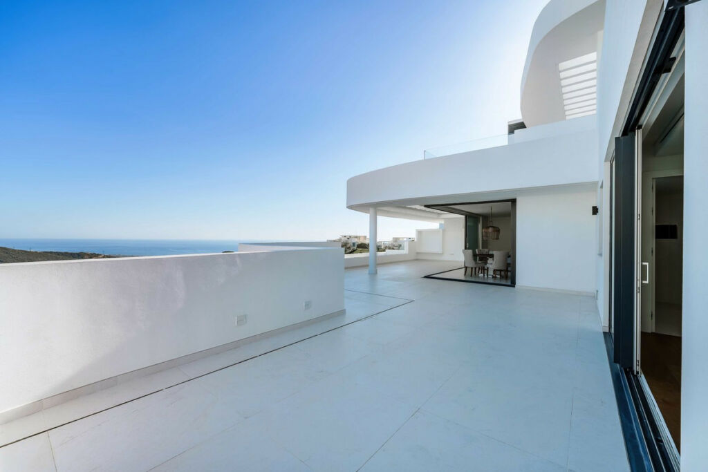 Penthouse Ojén Málaga - image 6