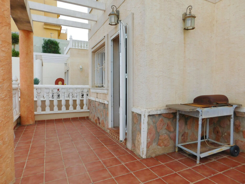 Detached Villa Ciudad Quesada Alicante - image 6