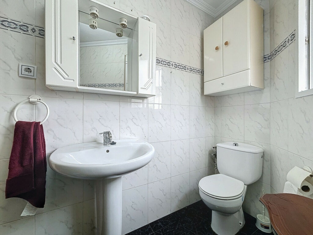 Semi-Detached House Cómpeta Málaga - image 6