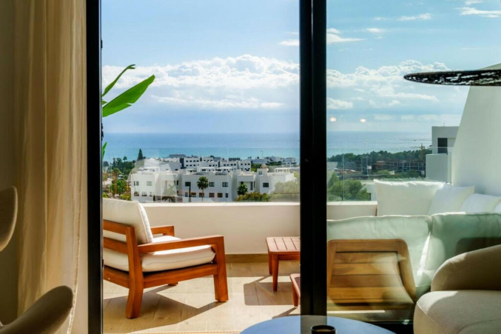 Ground Floor Apartment Estepona Málaga - image 6