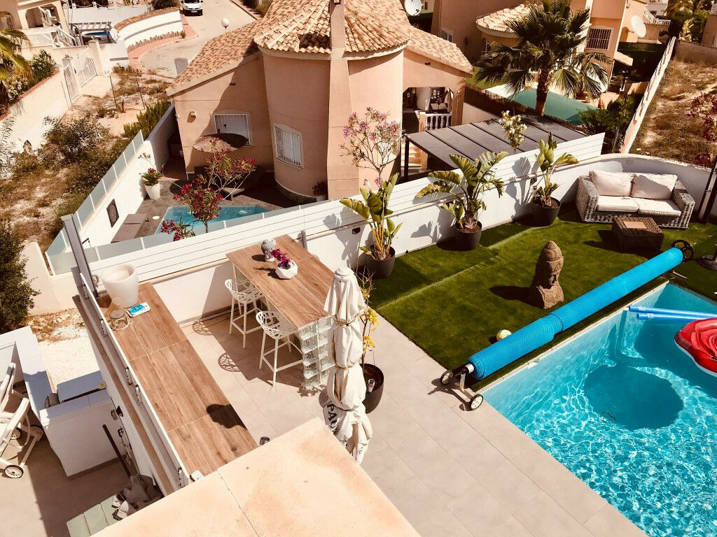 Detached Villa Ciudad Quesada Alicante - image 6
