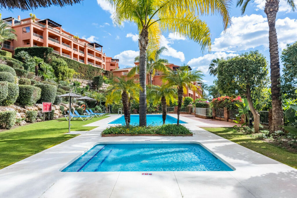 Penthouse Los Flamingos Málaga - image 6
