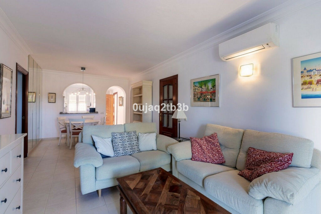 Ground Floor Apartment Nueva Andalucía Málaga - image 9