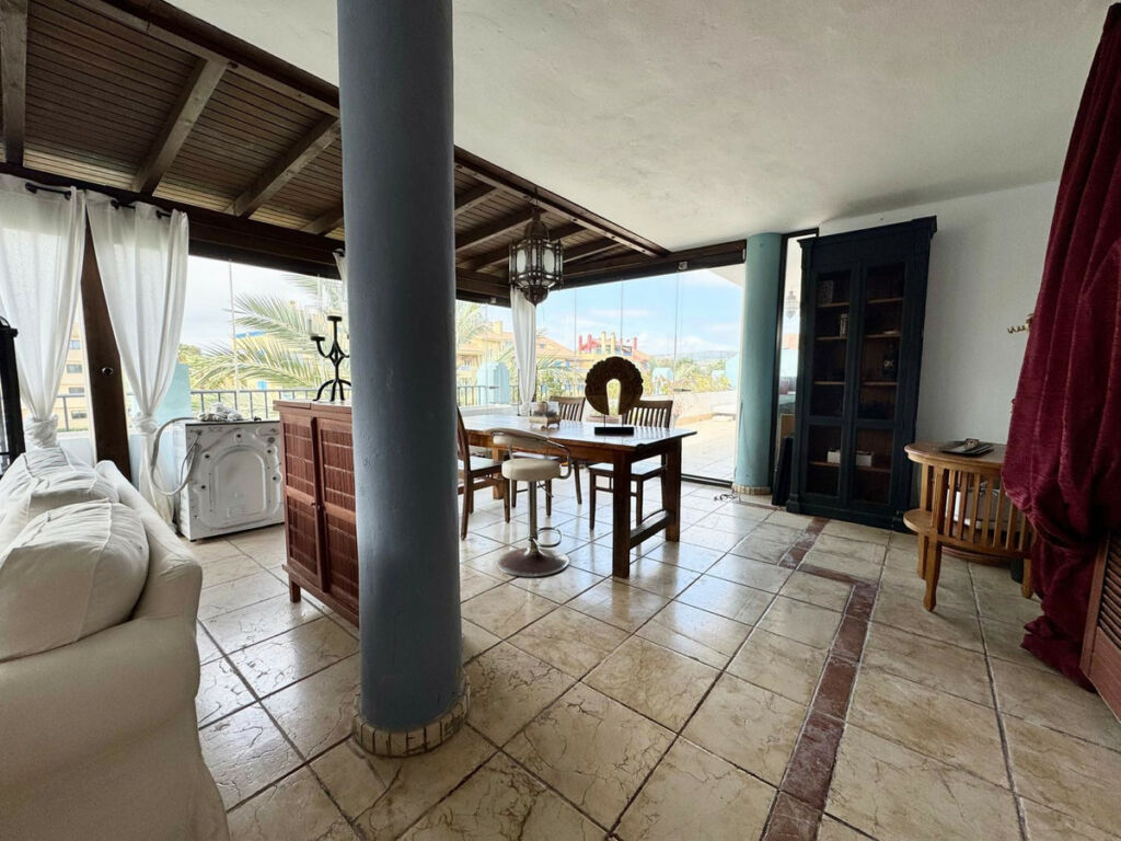 Penthouse Duplex Sotogrande Marina Cádiz - image 6