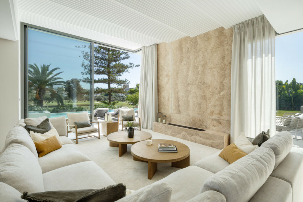 Detached Villa Nueva Andalucía Málaga - image 6