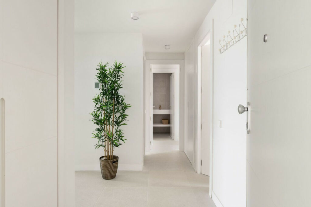 Ground Floor Apartment La Cala de Mijas Málaga - image 6