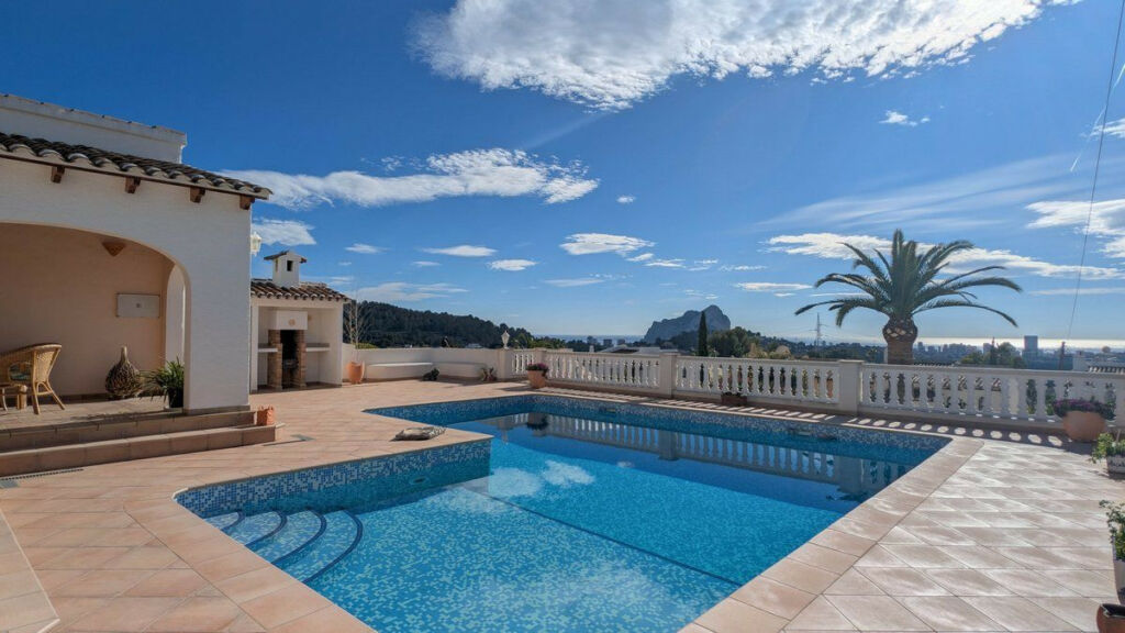 Detached Villa Calpe Alicante - image 3
