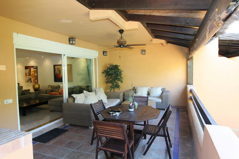 Semi-Detached House The Golden Mile Málaga - image 6