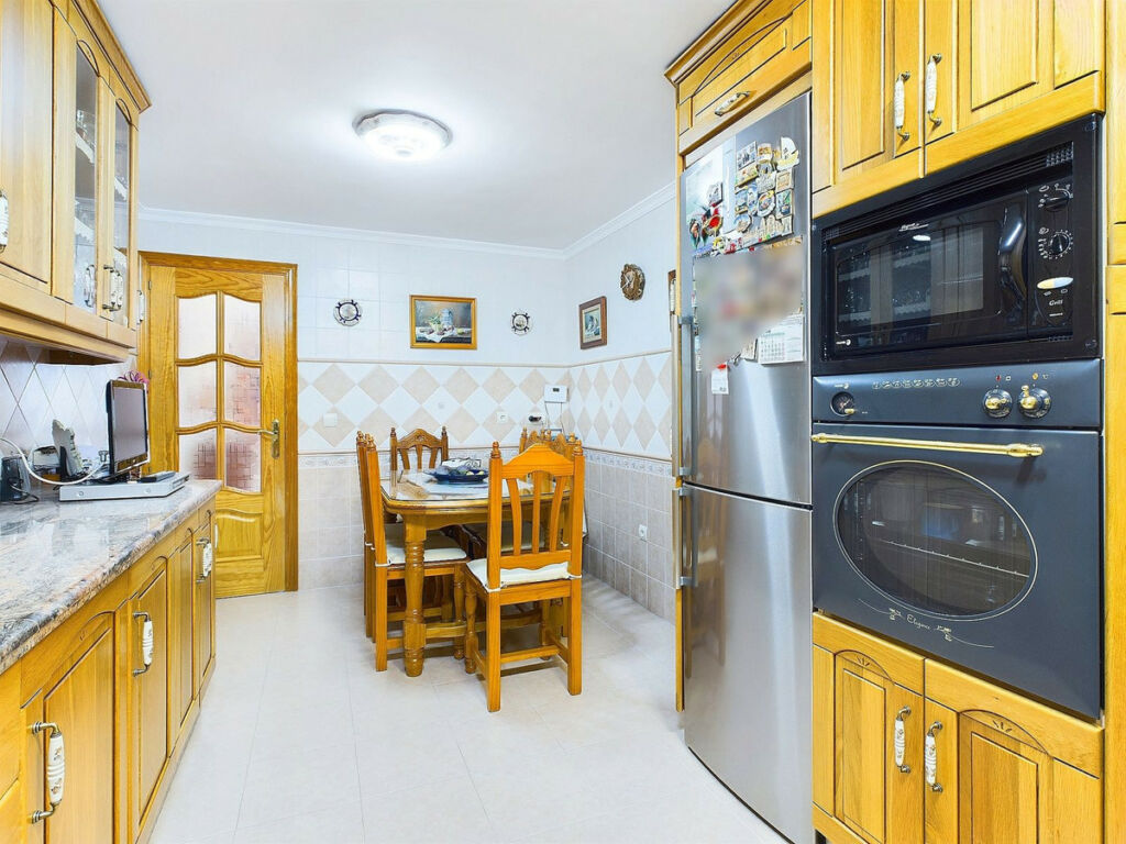 Townhouse Estepona Málaga - image 6