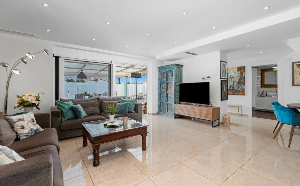 Detached Villa Ciudad Quesada Alicante - image 6