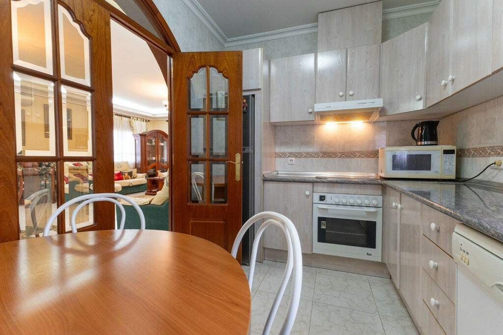 Detached Villa Ciudad Quesada Alicante - image 6
