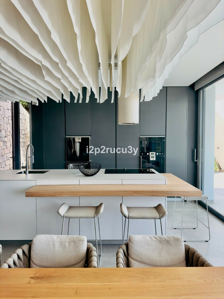 Detached Villa Altea Hills Alicante - image 4