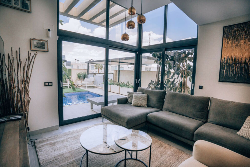 Detached Villa Lomas de Cabo Roig Alicante - image 6