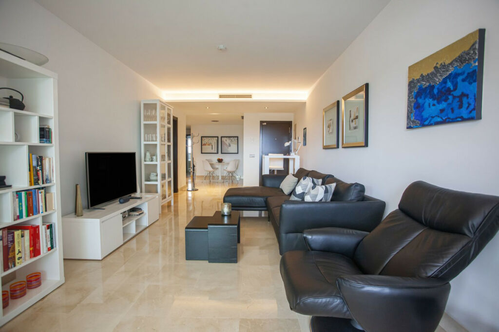 Ground Floor Apartment La Mairena Málaga - image 5